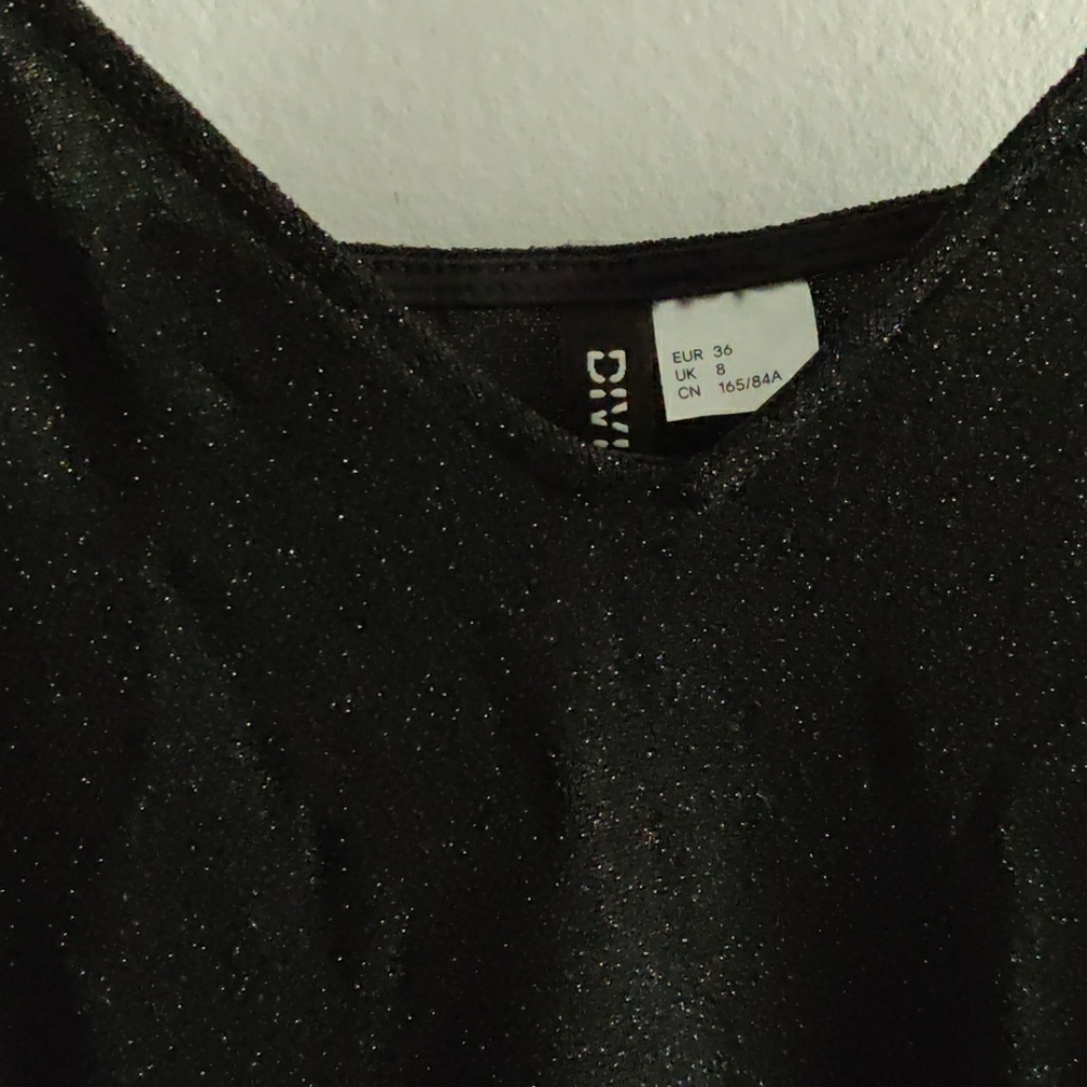 Dress - Picture 3 of 4